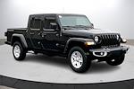 2022 Jeep Gladiator Crew Cab 4WD Pickup for sale #500293A - photo 4