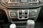 2021 Jeep Gladiator Crew Cab 4WD Pickup for sale #527037A - photo 16