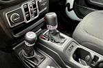2021 Jeep Gladiator Crew Cab 4WD Pickup for sale #527037A - photo 28