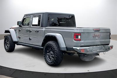 2022 Jeep Gladiator Crew Cab 4WD Pickup for sale #531116A - photo 2