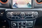 2022 Jeep Gladiator Crew Cab 4WD Pickup for sale #531116A - photo 17