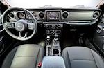 2023 Jeep Gladiator Crew Cab 4x4 Pickup for sale #531587A - photo 13