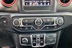 2023 Jeep Gladiator Crew Cab 4WD Pickup for sale #538982A - photo 16