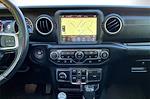 2020 Jeep Gladiator Crew Cab 4WD Pickup for sale #538985A - photo 11