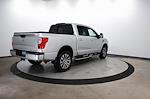 Used 2017 Nissan Titan SL Crew Cab 4x4 Pickup for sale #7LN1577 - photo 2