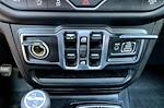 2020 Jeep Gladiator Crew Cab 4x4 Pickup for sale #7LN2301 - photo 15