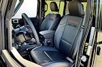 2023 Jeep Gladiator Crew Cab 4WD Pickup for sale #7LN2303 - photo 17
