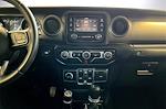 2020 Jeep Gladiator Crew Cab 4WD Pickup for sale #7LN2314A - photo 11