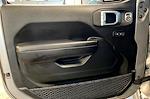 2020 Jeep Gladiator Crew Cab 4WD Pickup for sale #7LN2314A - photo 23