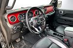 2020 Jeep Gladiator Crew Cab 4WD Pickup for sale #7LN2737 - photo 20