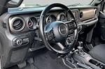 2020 Jeep Gladiator Crew Cab 4WD Pickup for sale #7LN2876 - photo 18