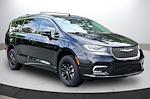 2022 Chrysler Pacifica FWD Minivan for sale #7LN3126 - photo 2