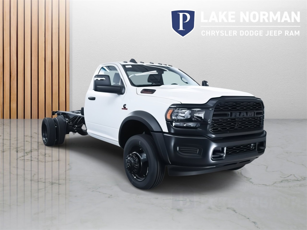 New 2024 Ram 5500 - photo 5