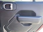 2022 Jeep Gladiator Crew Cab 4WD Pickup for sale #164589A - photo 18