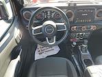 2022 Jeep Gladiator Crew Cab 4WD Pickup for sale #164589A - photo 21