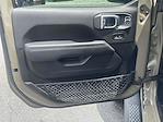 2020 Jeep Gladiator Crew Cab 4x4 Pickup for sale #280051E - photo 23