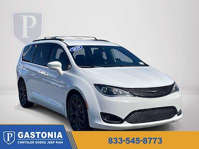 2020 Chrysler Pacifica FWD Minivan for sale #2GA1464A - photo 1