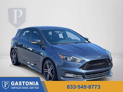 2018 Ford Focus FWD Hatchback for sale #3GA1525A - photo 1