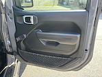 2021 Jeep Gladiator Crew Cab 4x4 Pickup for sale #515162A - photo 15