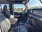 2022 Jeep Gladiator Crew Cab 4x4 Pickup for sale #515799Y - photo 14