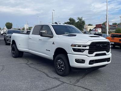 2025 Ram 3500 Crew Cab DRW 4x4 Pickup for sale #587420 - photo 1