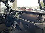 2023 Jeep Gladiator Crew Cab 4WD Pickup for sale #693874Y - photo 14