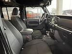 2023 Jeep Gladiator Crew Cab 4WD Pickup for sale #693874Y - photo 15