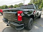 New 2025 Chevrolet Silverado 1500 Custom Crew Cab 4x4 Pickup for sale #25635 - photo 3