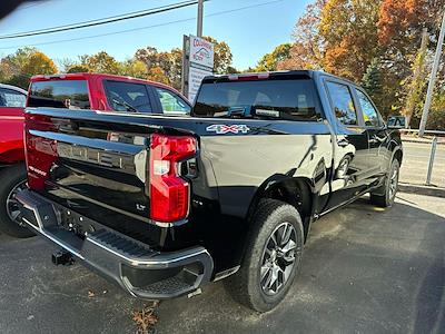 New 2025 Chevrolet Silverado 1500 LT-L Crew Cab 4x4 Pickup for sale #25701 - photo 2