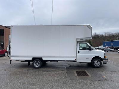 New 2025 Chevrolet Express 4500 - photo 1