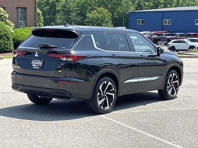 2023 Mitsubishi Outlander 4WD SUV for sale #N3521B - photo 2