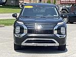 2023 Mitsubishi Outlander 4WD SUV for sale #N3521B - photo 3