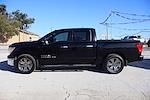 Used 2018 Nissan Titan SV Crew Cab for sale #25737A - photo 4