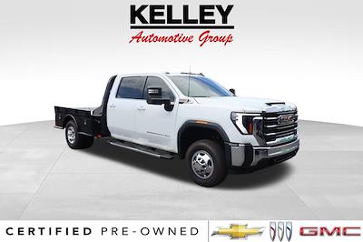2025 GMC Sierra 3500 Crew Cab 4x4 Flatbed Truck for sale #25914TA - photo 1