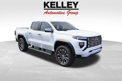 Used 2026 GMC Canyon - photo 1