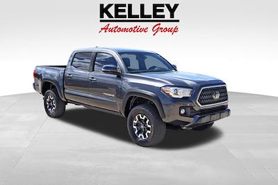 Used 2019 Toyota Tacoma - photo 1
