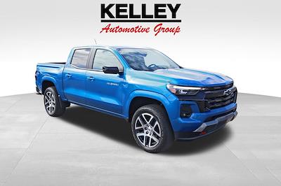 Used 2024 Chevrolet Colorado - photo 1