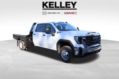 New 2025 GMC Sierra 3500 Pro Crew Cab 4x4 Flatbed Truck for sale #F251148 - photo 1