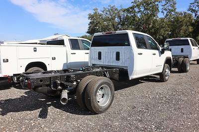 2025 GMC Sierra 3500 Crew Cab 4x4, Cab Chassis for sale #F25137 - photo 2