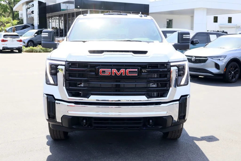 New 2026 GMC Sierra 3500 - photo 6