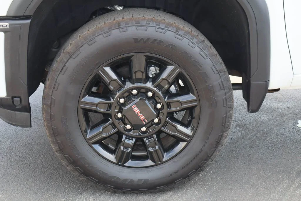 Used 2025 GMC Sierra 2500 - photo 34
