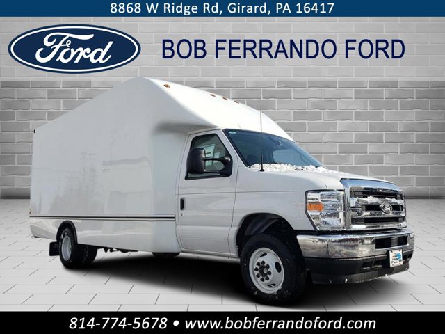New 2026 Ford E-450 - photo 14