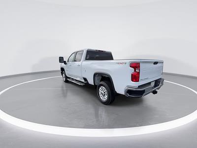 Used 2025 Chevrolet Silverado 2500 - photo 1