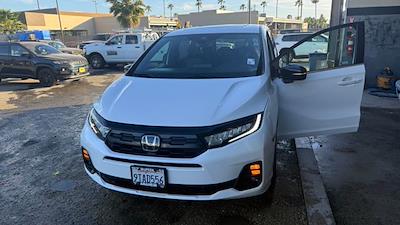 Used 2025 Honda Odyssey - photo 1