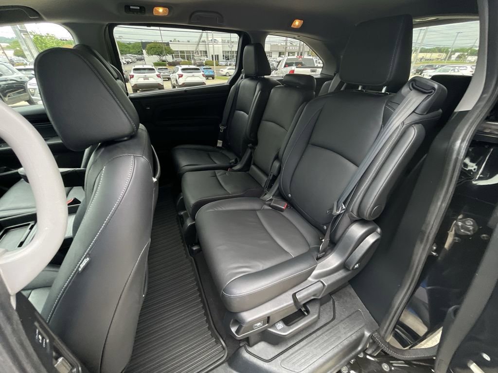 Used 2023 Honda Odyssey - photo 27