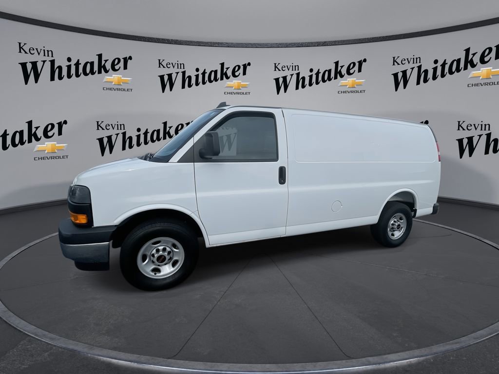 Used 2025 GMC Savana 2500 - photo 1