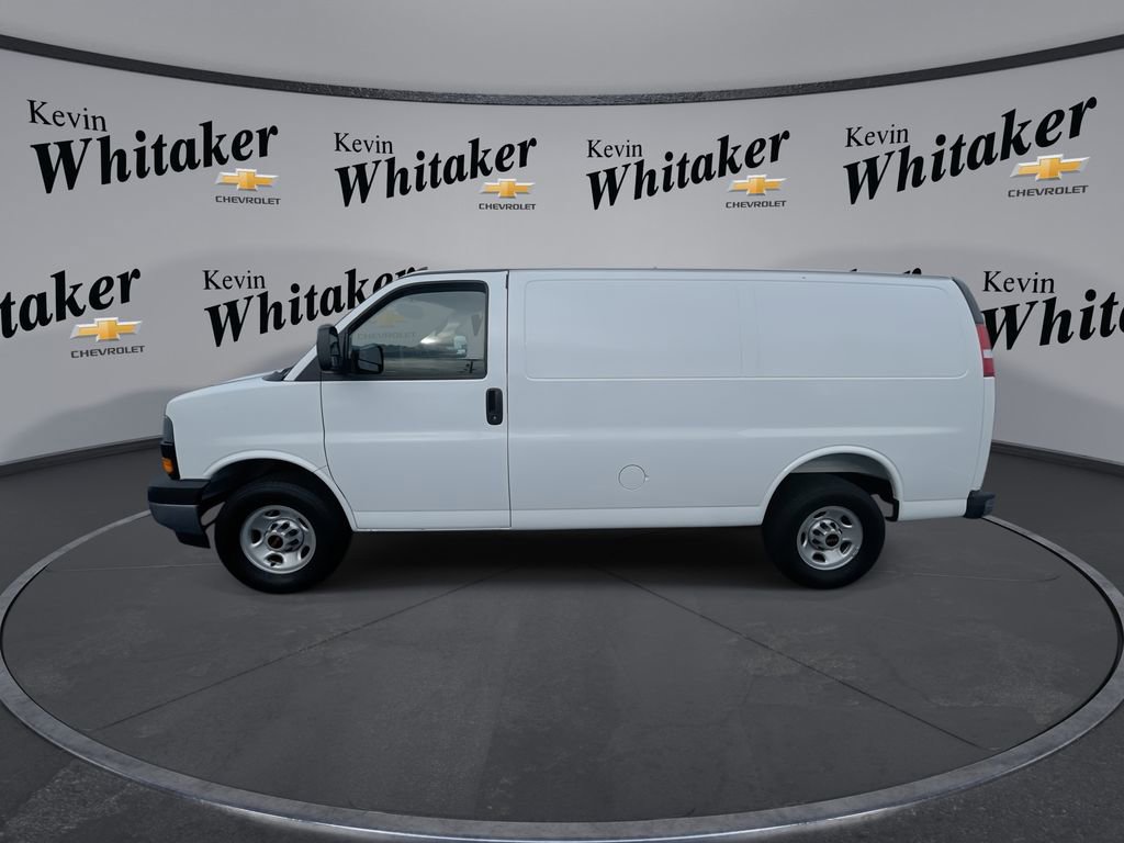 Used 2025 GMC Savana 2500 - photo 7