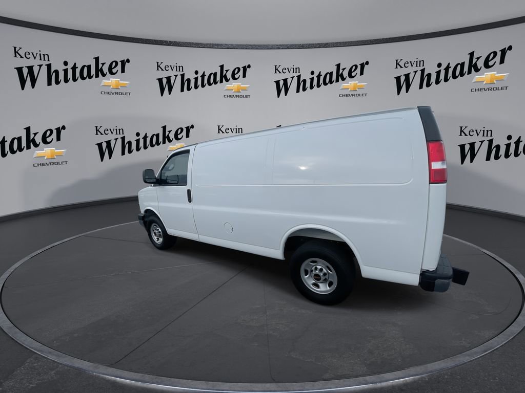 Used 2025 GMC Savana 2500 - photo 8
