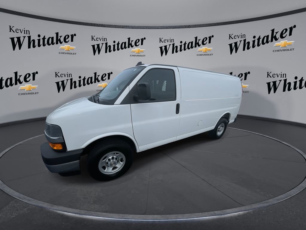 Used 2025 Chevrolet Express 2500 - photo 6