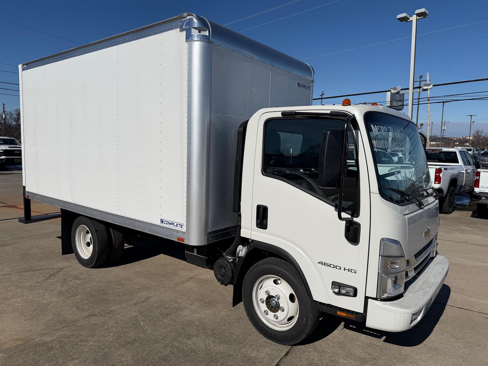 New 2025 Chevrolet LCF 4500 - photo 1
